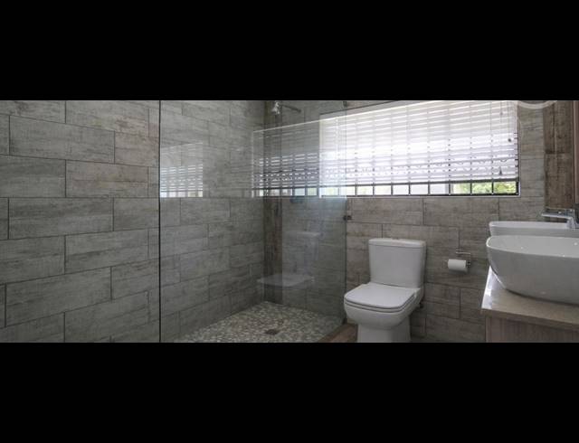 4 BEDROOM HOUSE FOR SALE IN HEUWELSIG